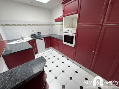 Appartement - 110 m² - 4 pièces