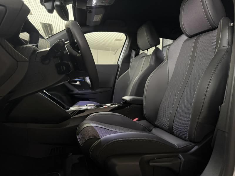 Peugeot 2008 Hybrid 145 e-Dcs6 Gt