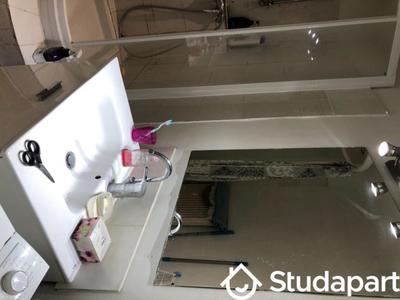 Appartement - 60 m² - 4 pièces