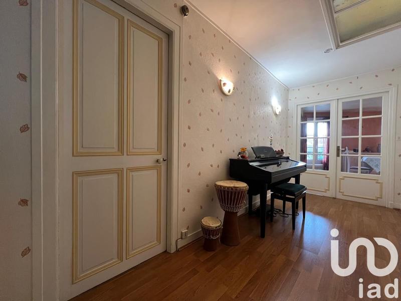 Appartement - 150 m² - 5 pièces