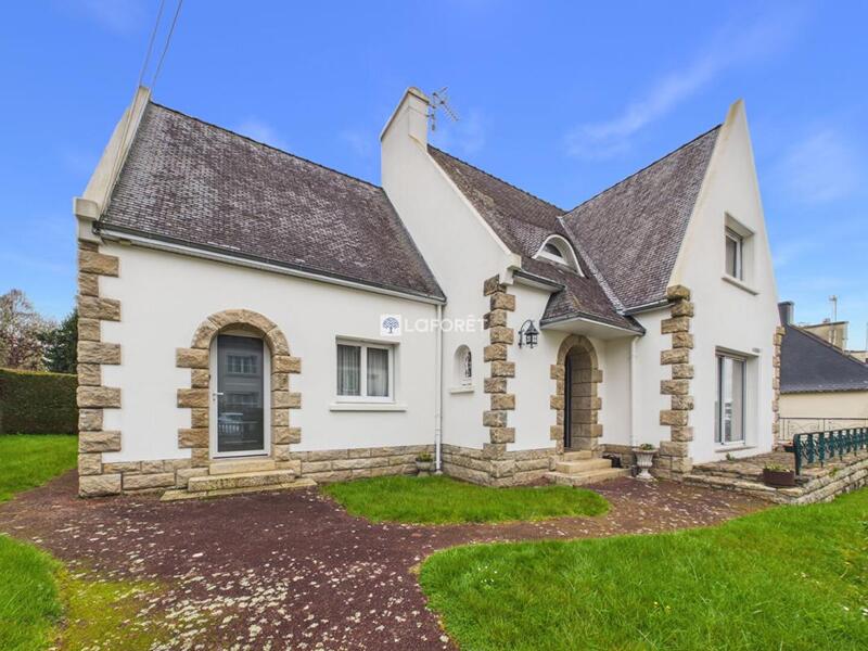 Maison - 192 m² - 7 pièces