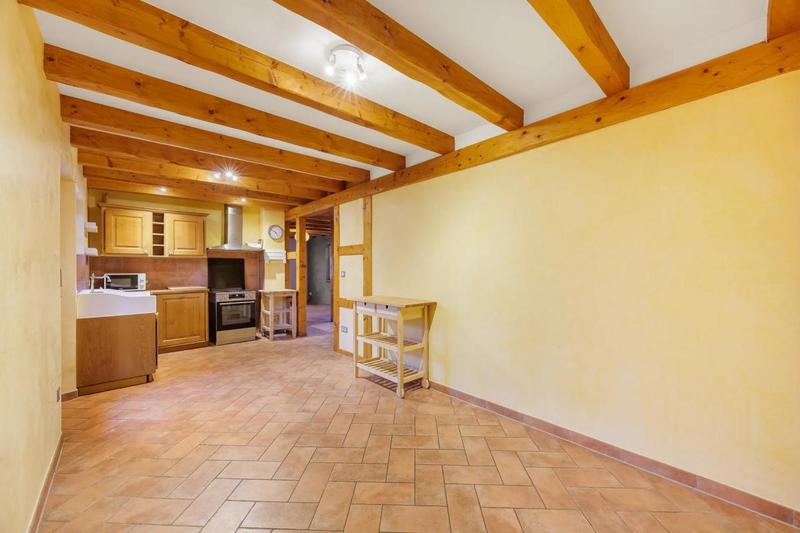 Maison - 93 m² - 4 pièces