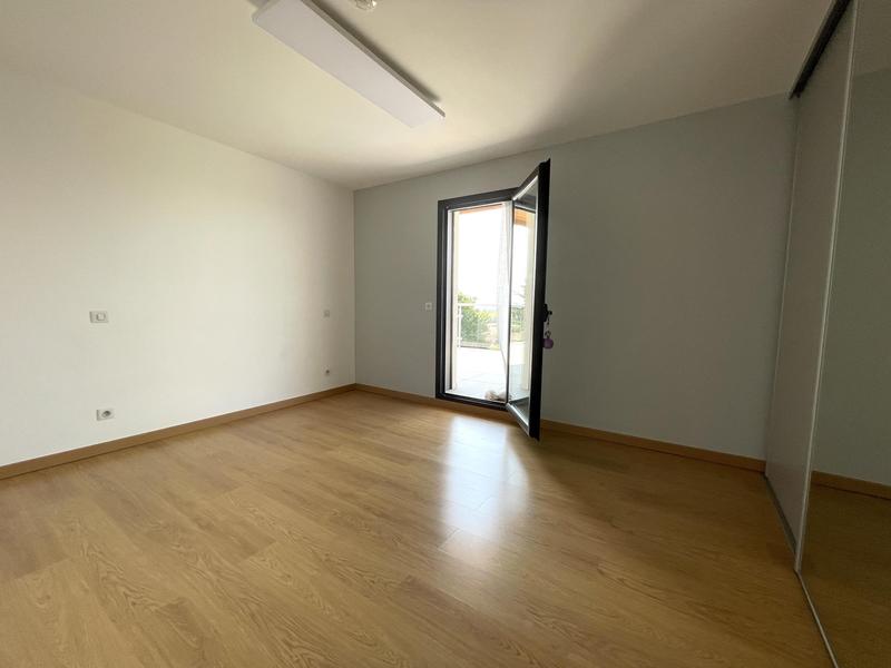 Maison - 204 m² - 5 pièces