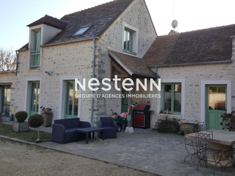 Maison - 211 m² - 7 pièces