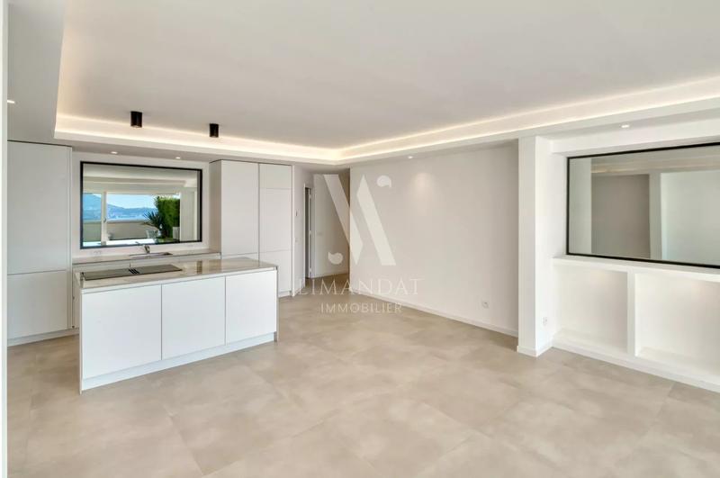 Appartement - 102 m² - 3 pièces