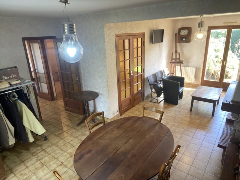 Maison - 95 m² - 5 pièces