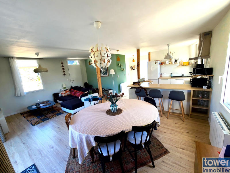 Propriété - 330 m² - 13 pièces