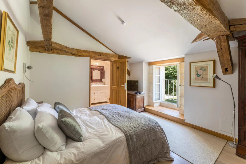 Maison - 509 m² - 12 pièces