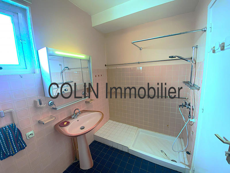 Appartement - 90 m² - 4 pièces