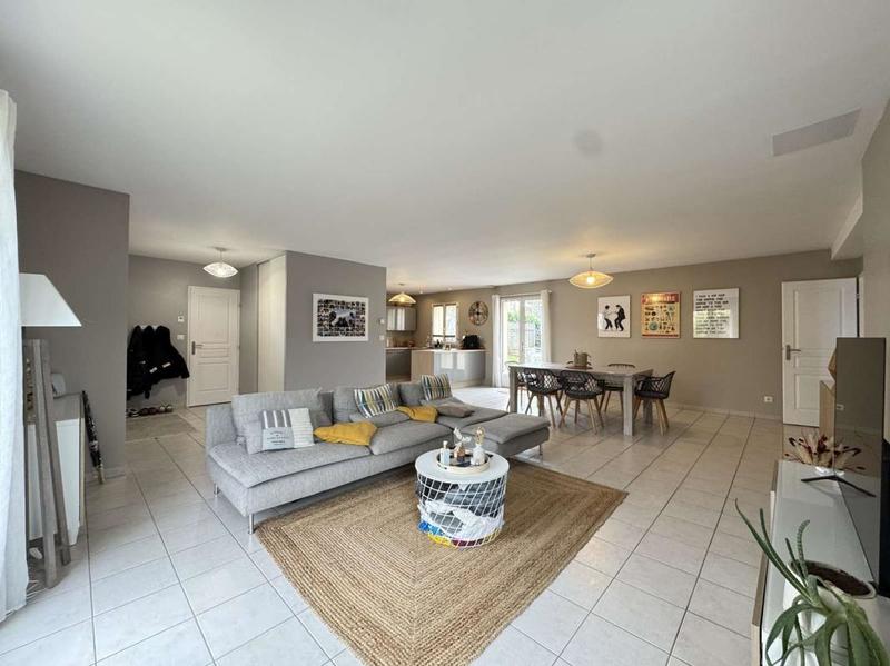 Maison - 130 m² - 5 pièces