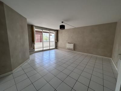 Appartement - 88 m² - 4 pièces