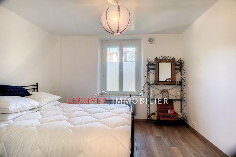 Appartement - 151 m² - 5 pièces