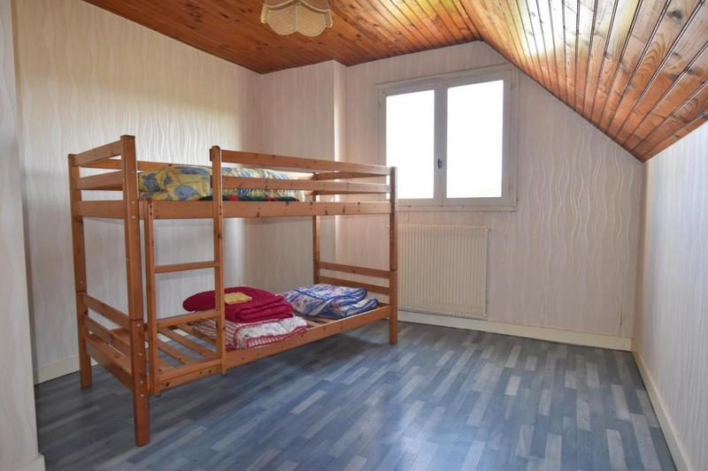 Maison - 137 m² - 8 pièces