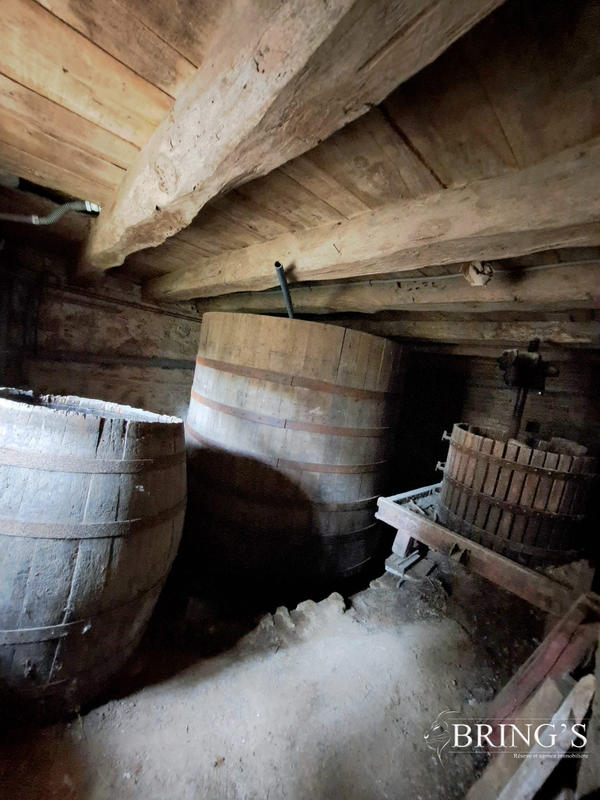 Maison - 283 m² - 8 pièces