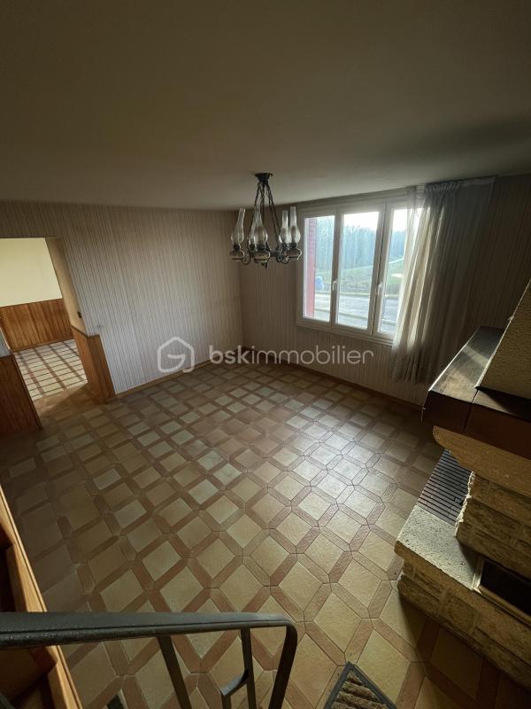 Maison - 110 m² - 4 pièces