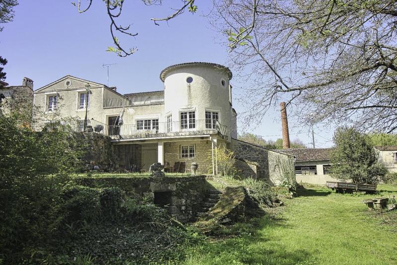 Maison de campagne - 298 m² - 9 pièces