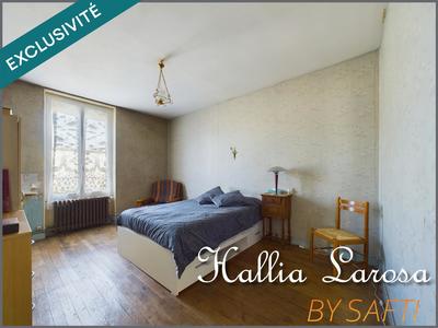 Maison - 245 m² - 8 pièces