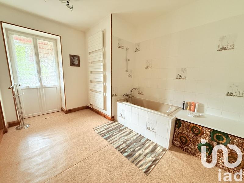 Maison - 430 m² - 12 pièces