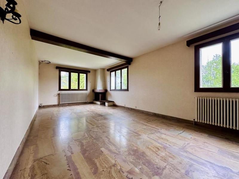 Maison - 137 m² - 7 pièces