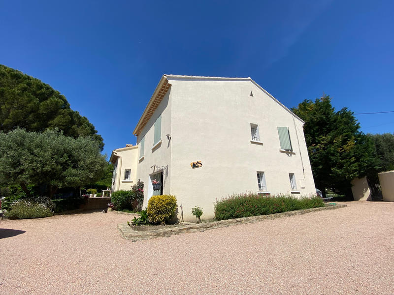 Maison - 151 m² - 5 pièces