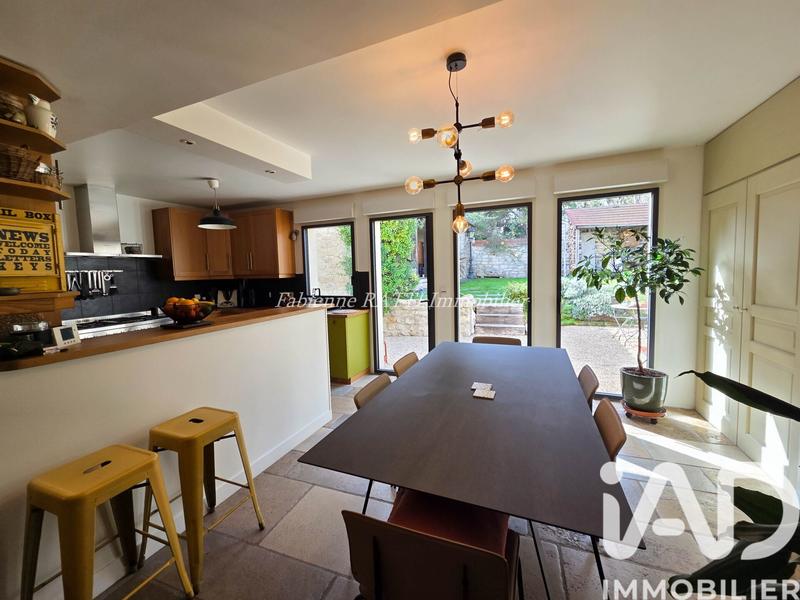 Maison - 160 m² - 7 pièces