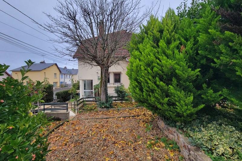 Maison - 83 m² - 4 pièces