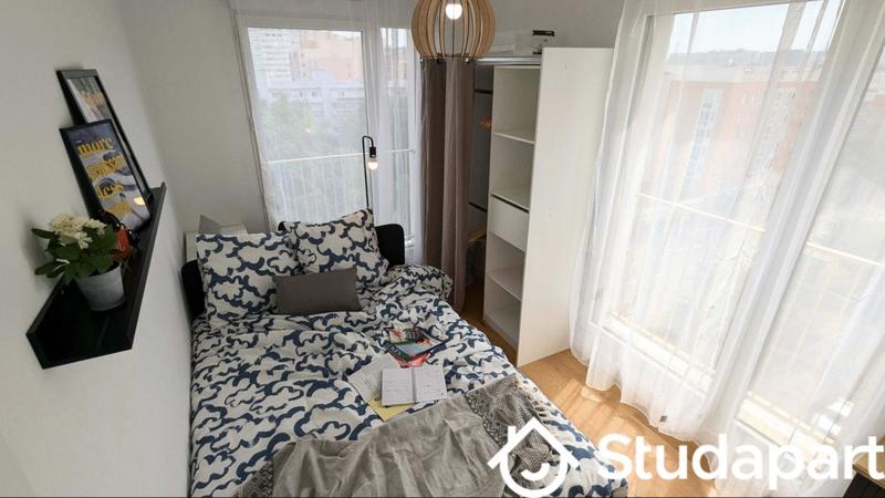 Chambre - 18 m² - 1 pièce