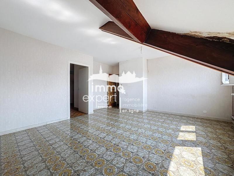 Maison de village - 244 m² - 8 pièces