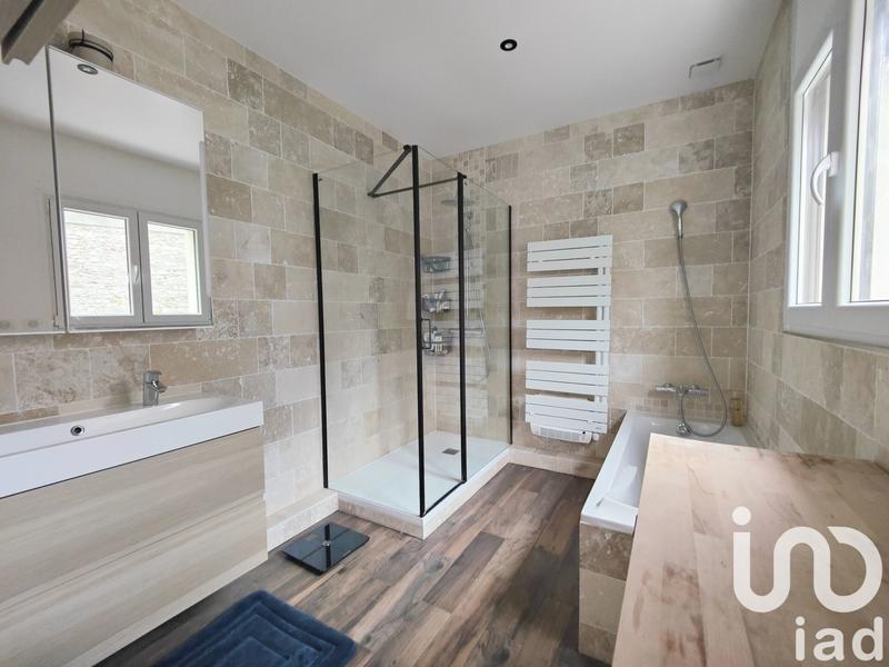 Maison - 180 m² - 6 pièces