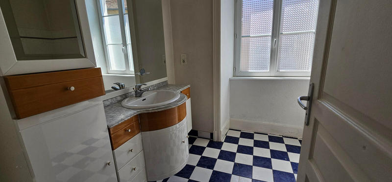 Maison - 190 m² - 9 pièces