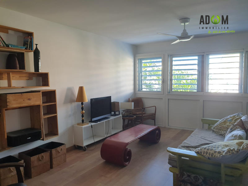 Appartement - 94 m² - 4 pièces