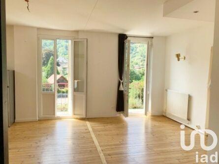 Appartement - 80 m² - 5 pièces