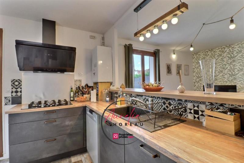 Maison - 80 m² - 4 pièces