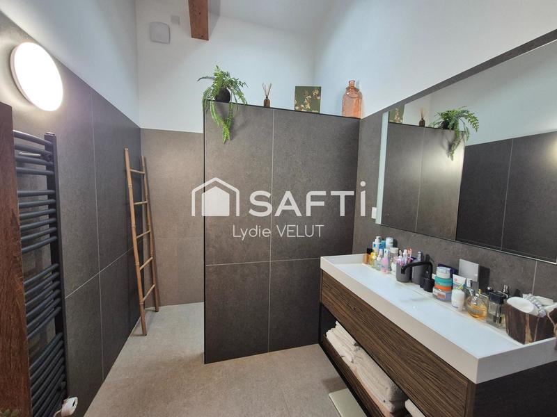 Maison - 136 m² - 5 pièces