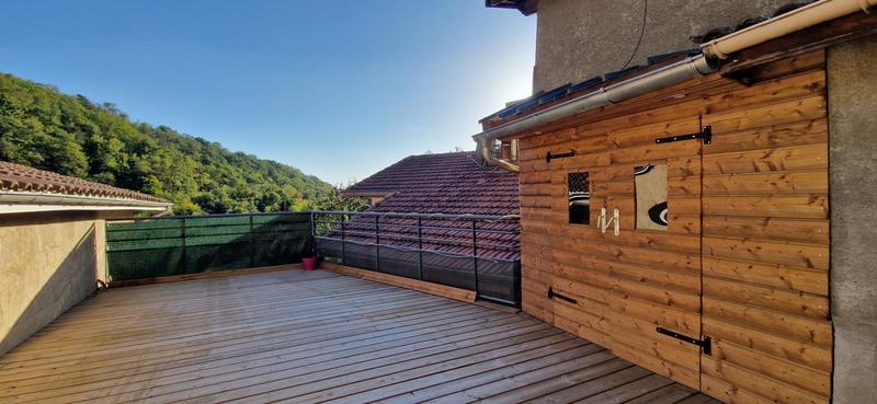 Maison - 104 m² - 5 pièces