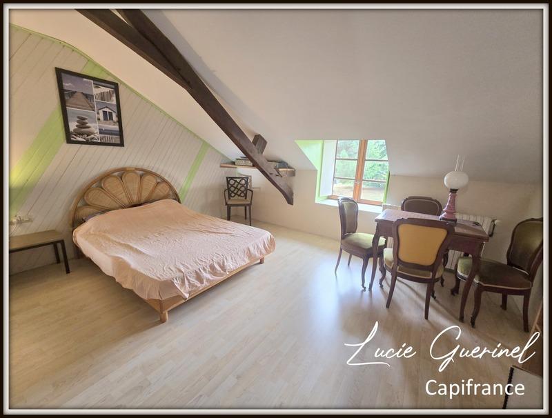 Maison - 200 m² - 6 pièces