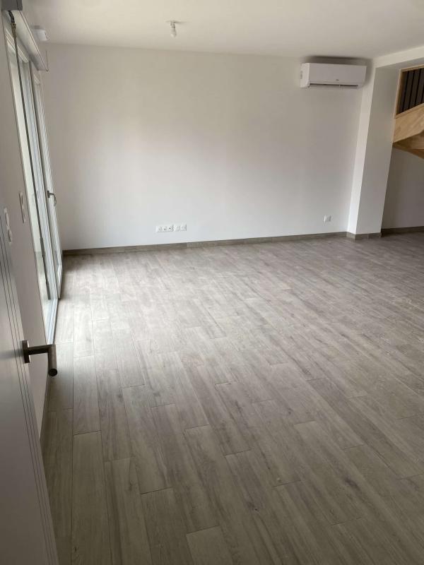 Pavillon - 95 m² - 4 pièces