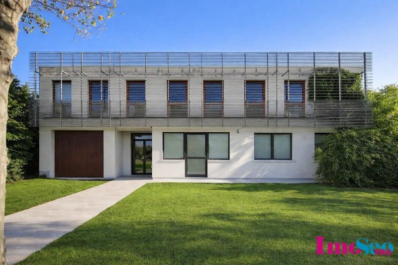 Local commercial - 310 m²