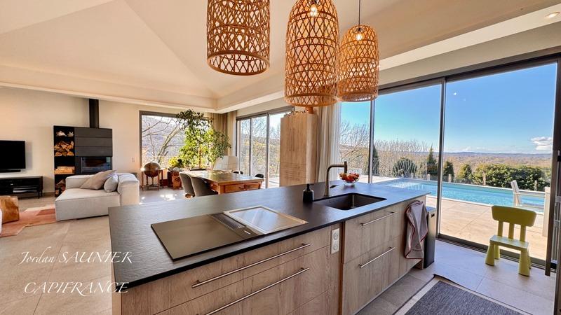 Villa - 150 m² - 6 pièces