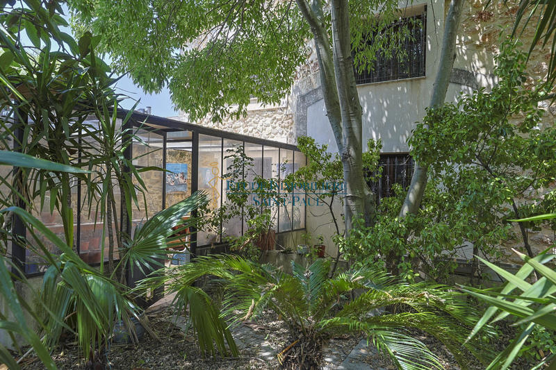 Maison ancienne - 240 m² - 6 pièces