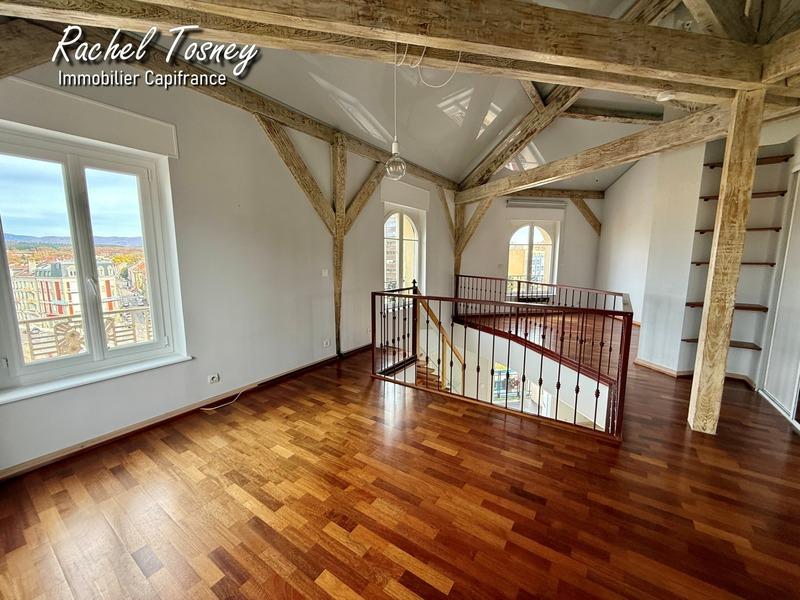 Duplex - 132 m² - 6 pièces