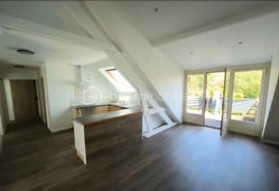 Appartement - 110 m² - 5 pièces