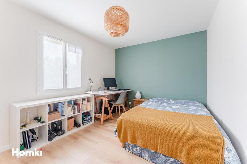 Maison - 95 m² - 4 pièces