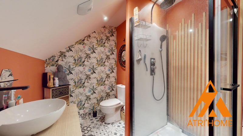 Maison - 133 m² - 6 pièces