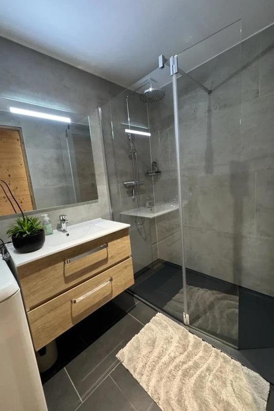 Châlet - 240 m² - 10 pièces