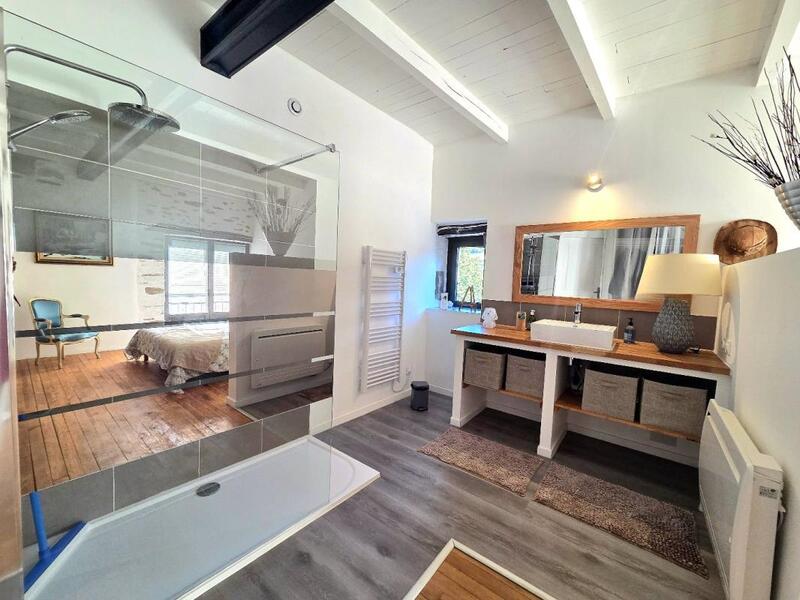 Maison - 168 m² - 3 pièces