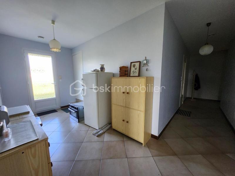 Pavillon - 233 m² - 6 pièces