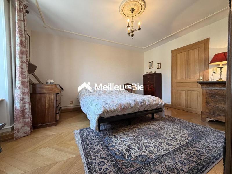 Maison bourgeoise - 313 m² - 10 pièces