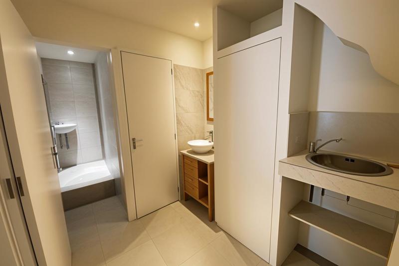 Immeuble - 135 m² - 8 pièces