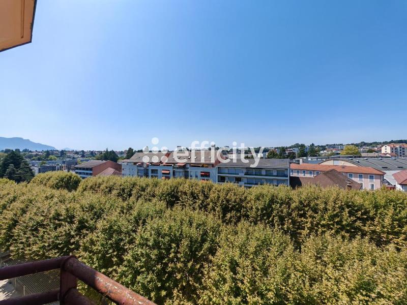 Appartement - 181 m² - 5 pièces